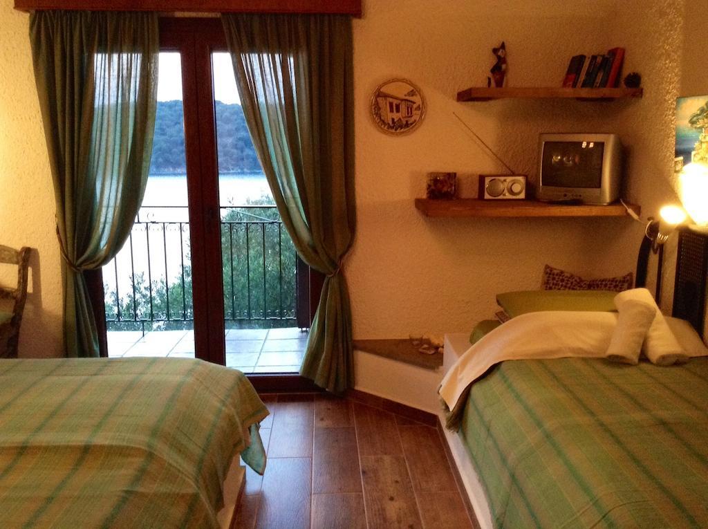 Dimitra Apartments Milína Extérieur photo