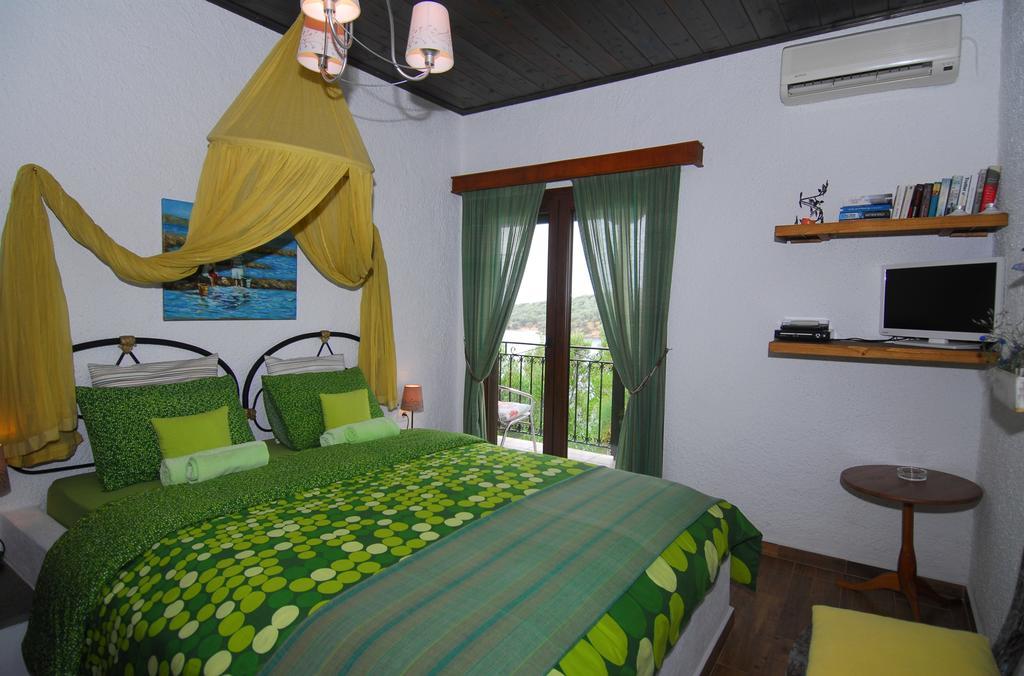 Dimitra Apartments Milína Extérieur photo